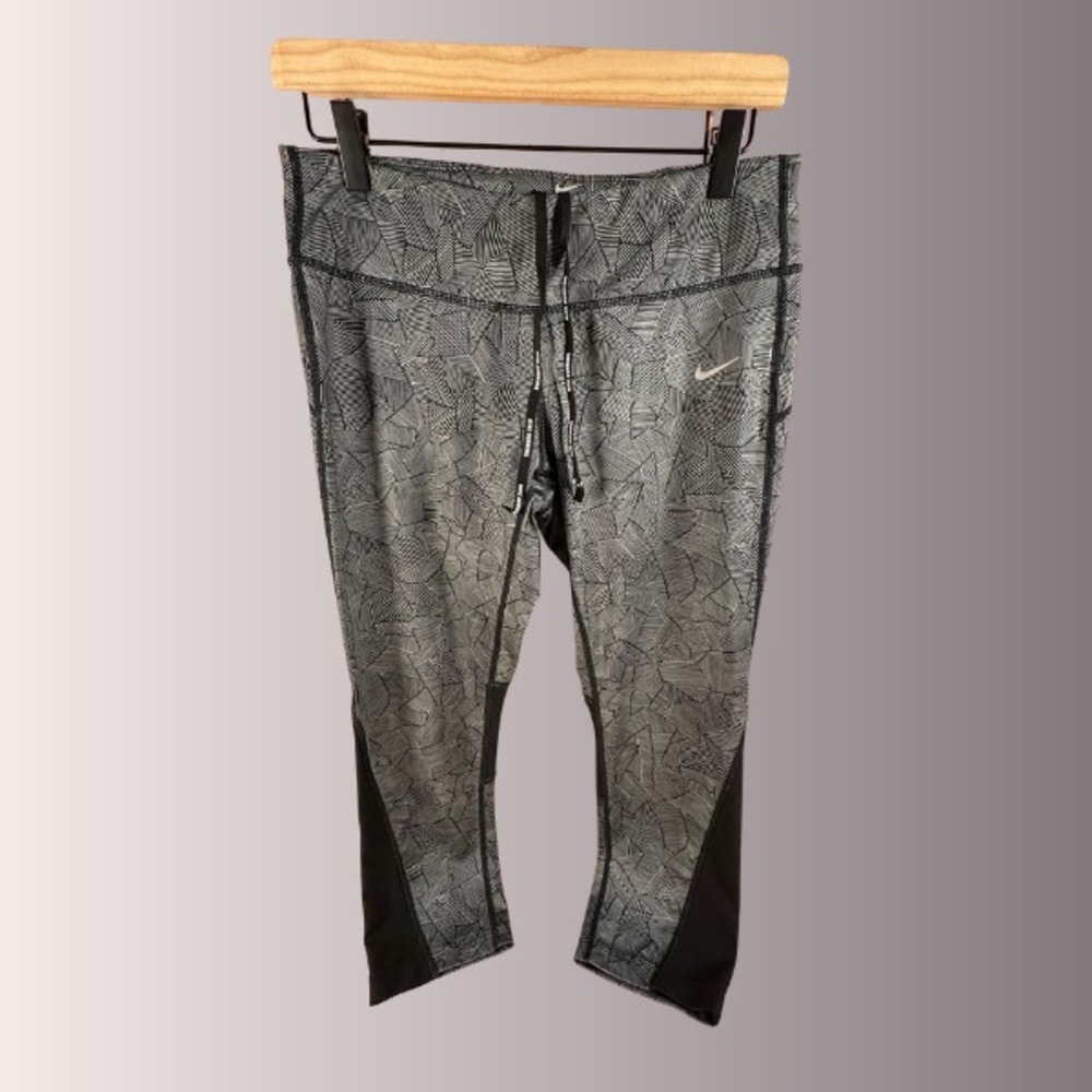NIKE Women Capri Leggings Dri-fit Black Gray Athletic Workout Pants LARGE